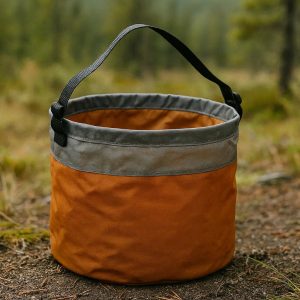 Lightweight Collapsible Bucket for Backpacking & Wilderness